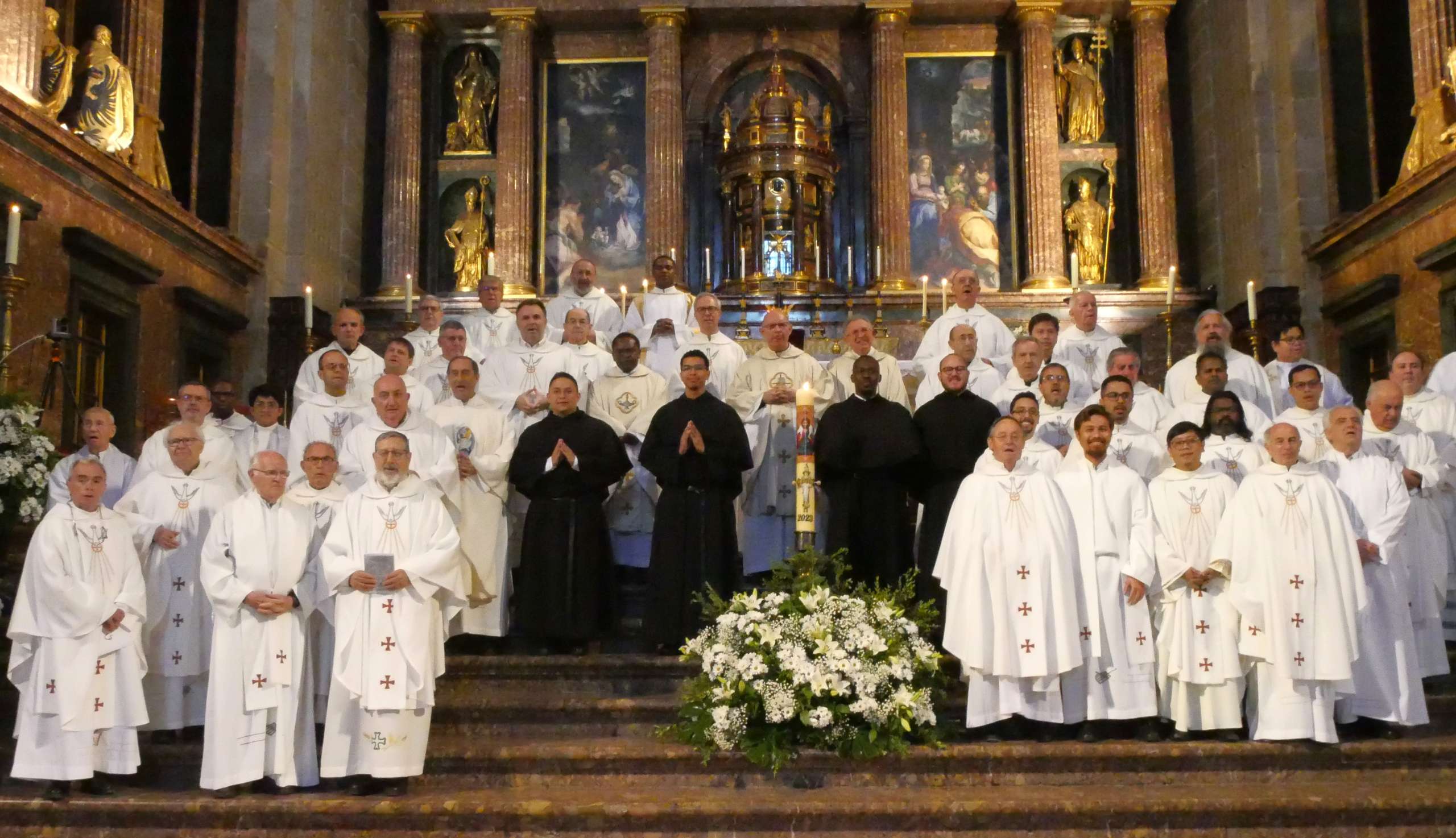 Profesiones de votos simples y solemnes en la Orden de San Agustín y ordenaciones diaconales y sacerdotales para servicio de la Iglesia.